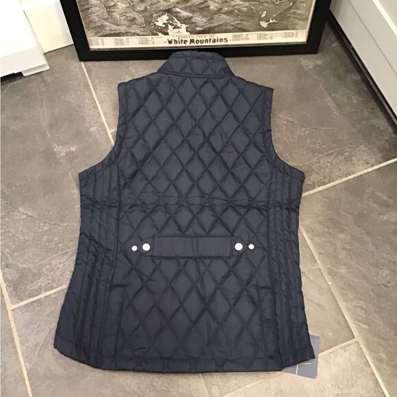 Regatta Charna Quilted Vest Womens Size S Navy Floral Insulated Bodywarmer Gorp - Picture 6 of 16